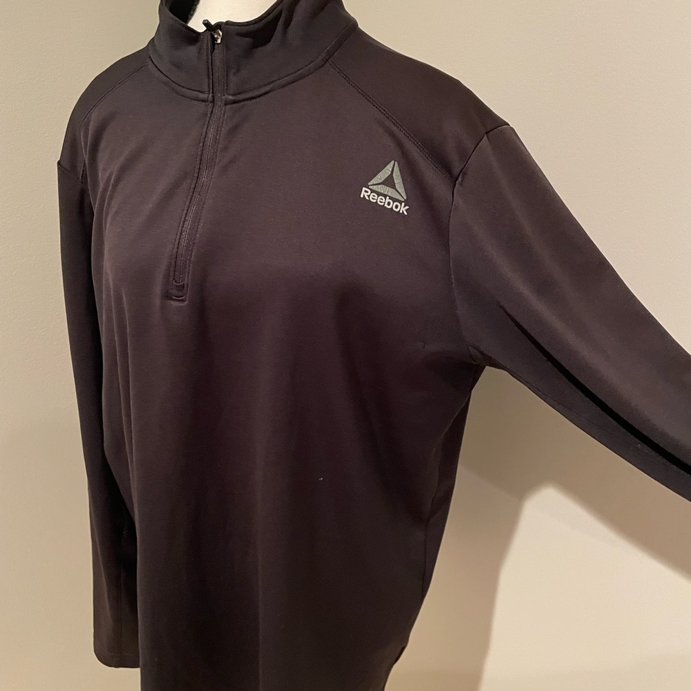 Reebok Pullover